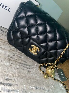 Fashion CC bag purse quilted black with Gold hardware CC NEW